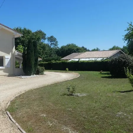 Bleue Avec Piscine Sainte-Eulalie-en-Born