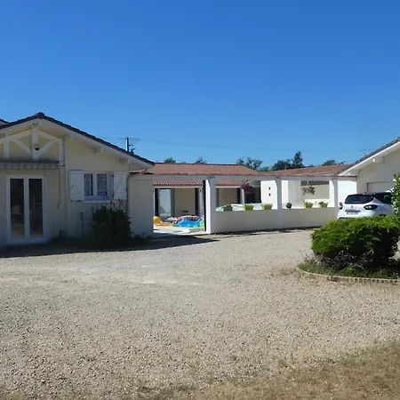 Bleue Avec Piscine Sainte-Eulalie-en-Born